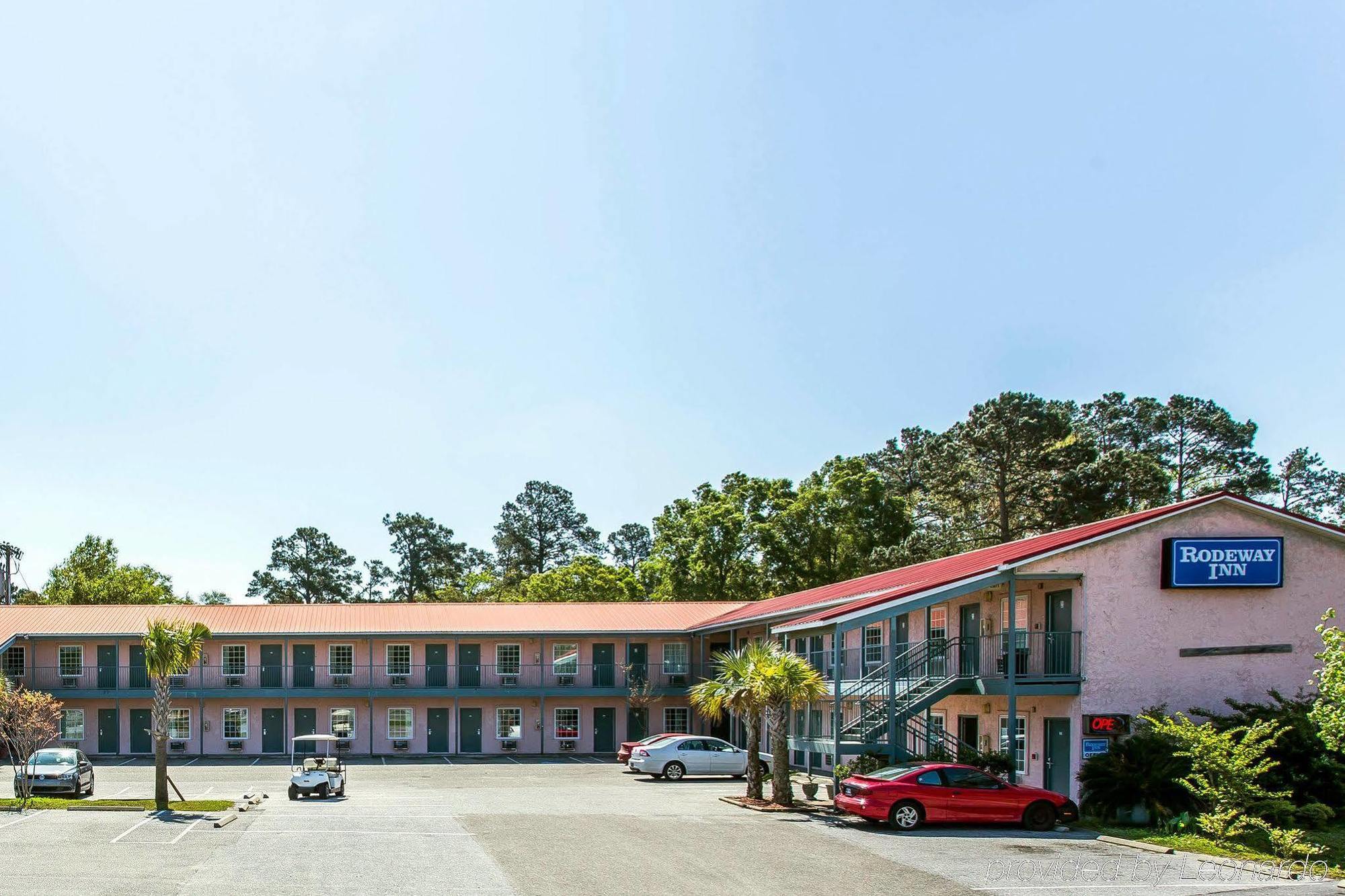 Rodeway Inn Surfside Beach Exterior photo